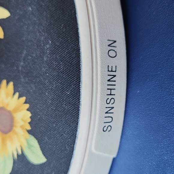 Tom's Sunflowe Sneakers Size 8M - Picture 4 of 4